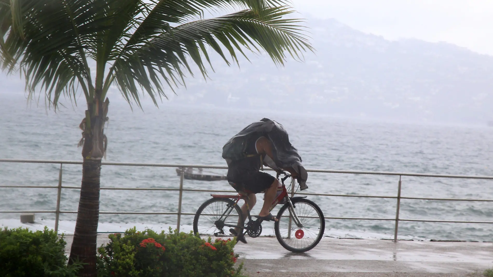 772424_Acapulco Tormenta Genevieve-7_impreso